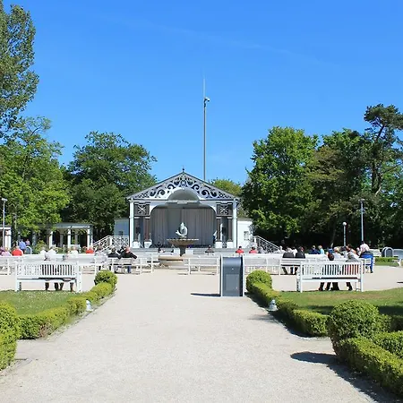 Hoeger * Boltenhagen (Ostseebad)